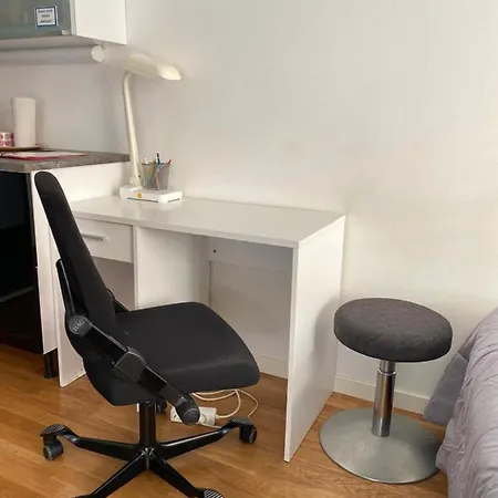 Big Studio Close To Center With Wifi Apartment Helsinki